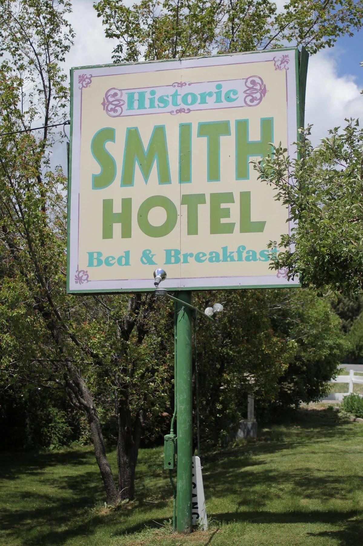 Historic Smith Hotel B&B Ґлендейл Екстер'єр фото